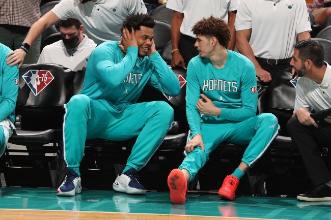 高个子并不 高个子并不